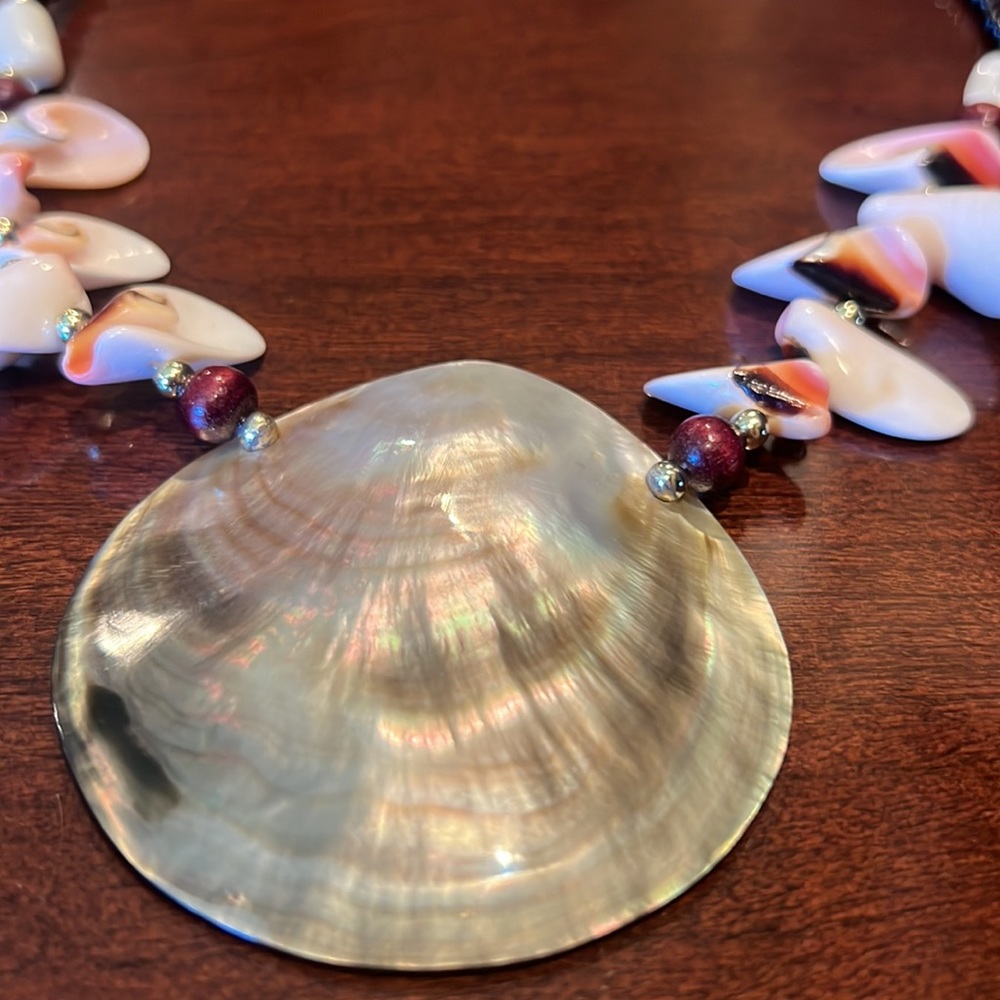 Shell Statement Necklace With Small Shells And Go… - image 3